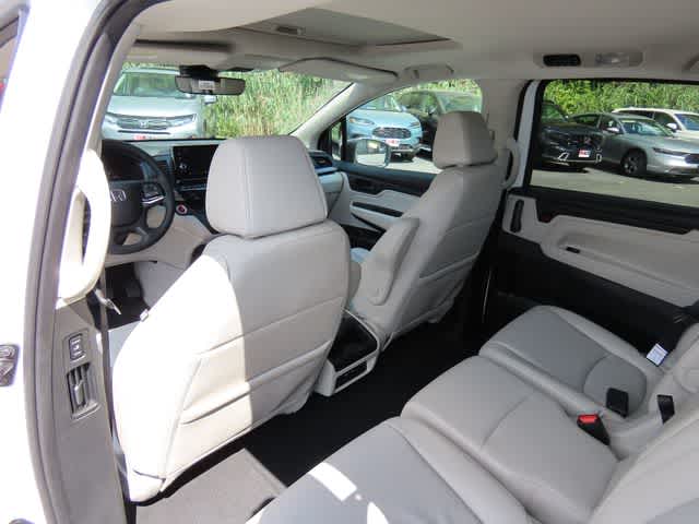 Thumbnail: 2026 Honda Odyssey - 15