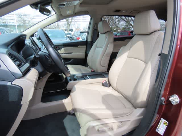 Thumbnail: 2018 Honda Odyssey - 12