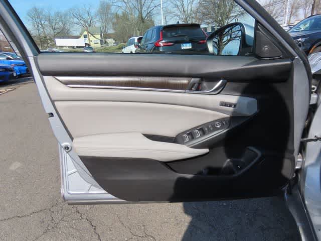 Thumbnail: 2018 Honda Accord - 16