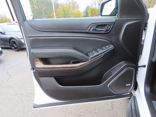 Thumbnail: 2016 Chevrolet Tahoe - 16