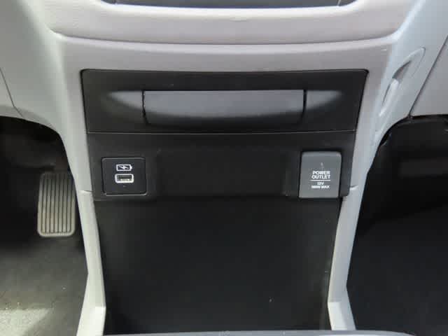 Thumbnail: 2022 Honda Odyssey - 22