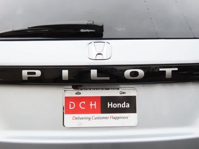 Thumbnail: 2026 Honda Pilot - 7