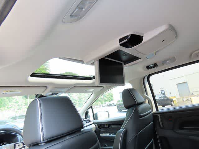 Thumbnail: 2026 Honda Odyssey - 17