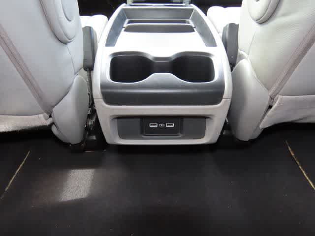 Thumbnail: 2022 Honda Odyssey - 23