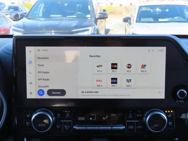 Thumbnail: 2024 Toyota Highlander - 21