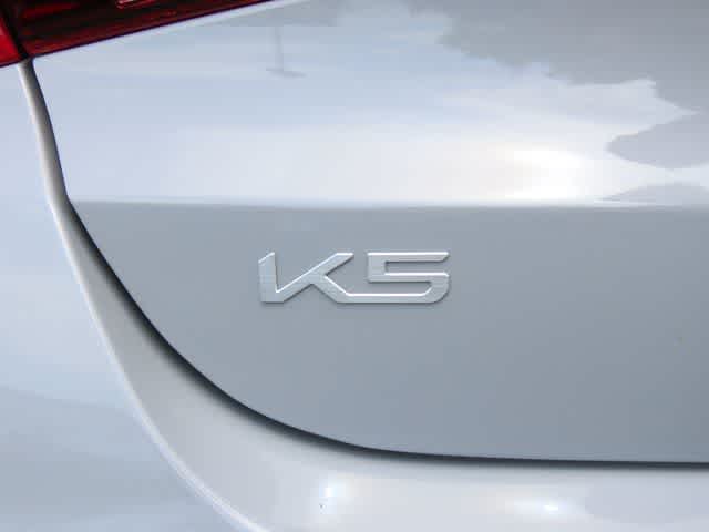 Thumbnail: 2023 Kia K5 - 7