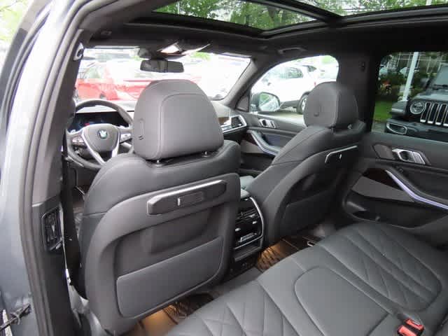 Thumbnail: 2024 BMW X5 - 14