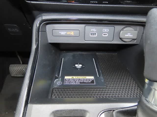 Thumbnail: 2023 Honda CR-V - 21