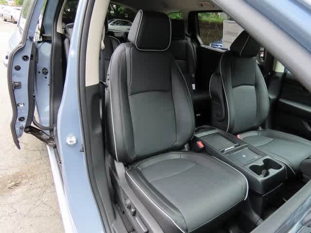 Thumbnail: 2026 Honda Odyssey - 19