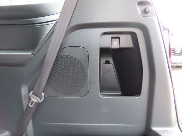 Thumbnail: 2023 Honda Odyssey - 12