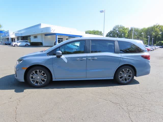 Thumbnail: 2026 Honda Odyssey - 3