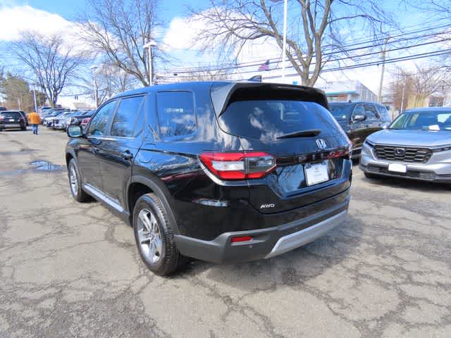 Thumbnail: 2024 Honda Pilot - 4