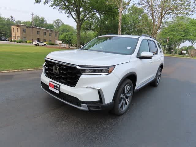 2025 Honda Pilot Touring -
                  Nanuet, NY