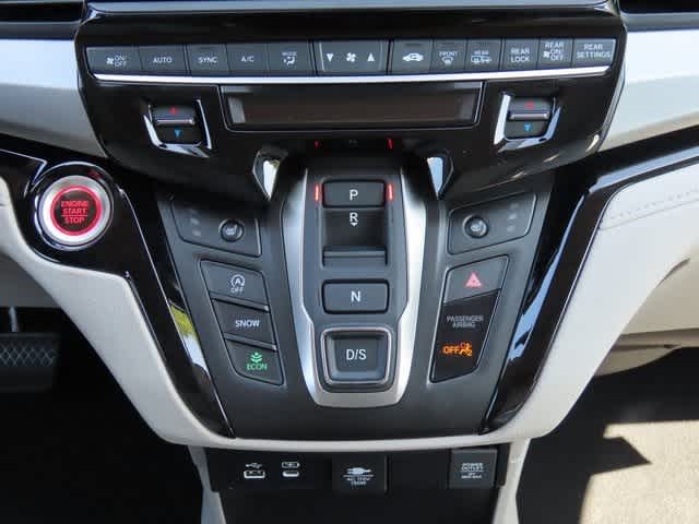 Thumbnail: 2025 Honda Odyssey - 24