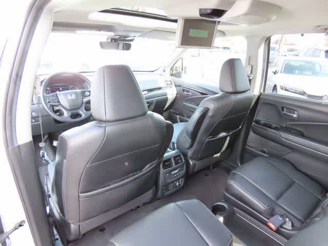 Thumbnail: 2021 Honda Pilot - 16
