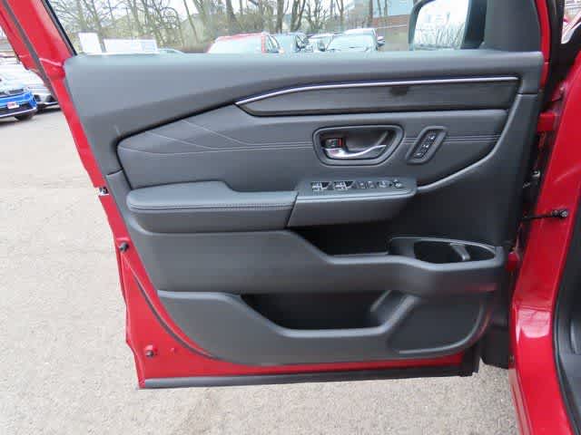 Thumbnail: 2026 Honda Pilot - 19