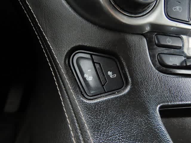 Thumbnail: 2016 Chevrolet Tahoe - 24