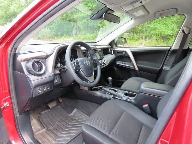 Thumbnail: 2018 Toyota RAV4 - 2