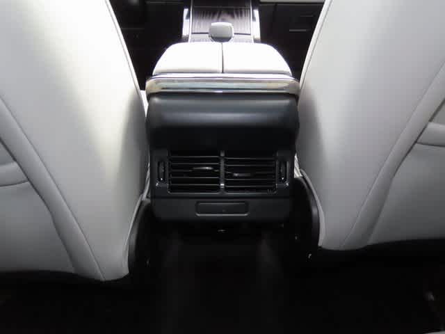 Thumbnail: 2024 Land Rover Range Rover Evoque - 28