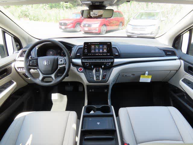 Thumbnail: 2026 Honda Odyssey - 18