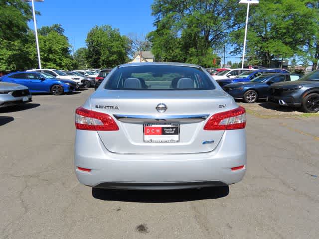 Thumbnail: 2013 Nissan Sentra - 4