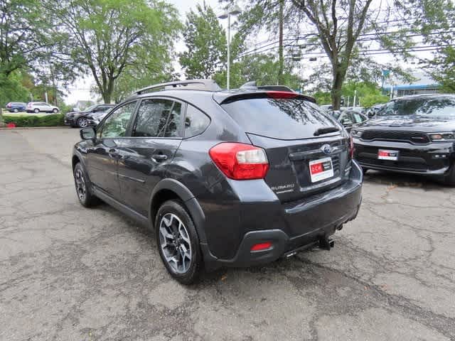 Thumbnail: 2017 Subaru Crosstrek - 4