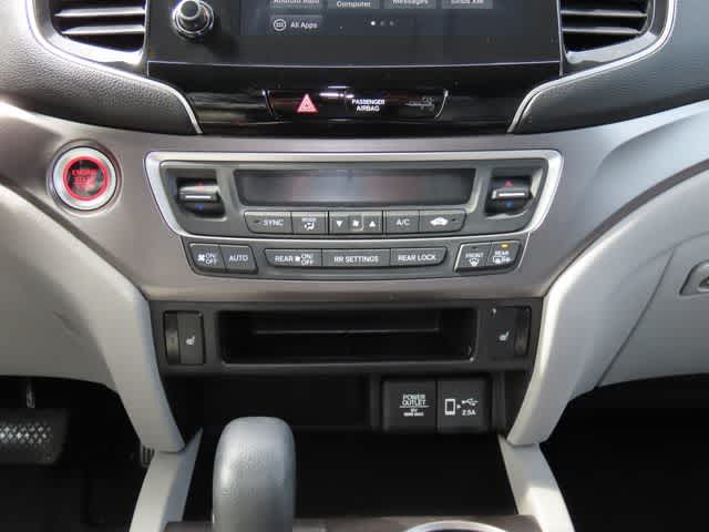 Thumbnail: 2019 Honda Pilot - 23