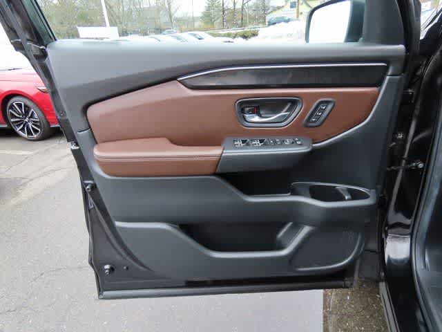 Thumbnail: 2025 Honda Pilot - 18