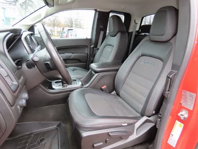 Thumbnail: 2016 GMC Canyon - 12