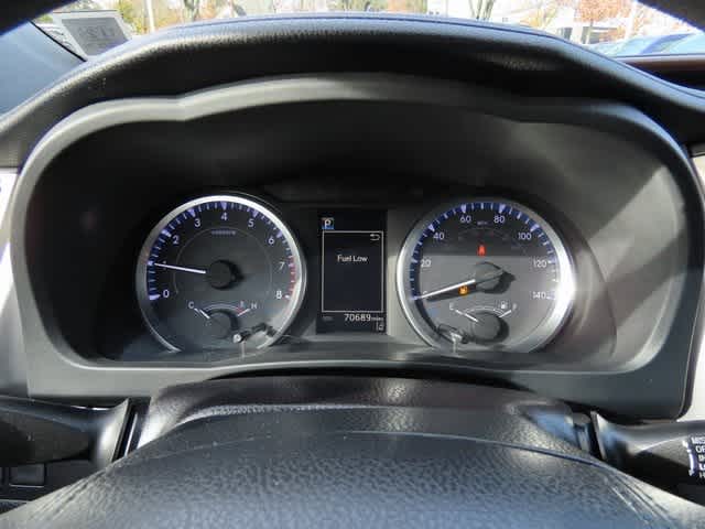 Thumbnail: 2019 Toyota Highlander - 25