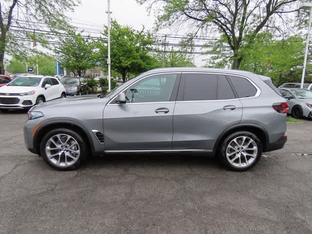 Thumbnail: 2024 BMW X5 - 3