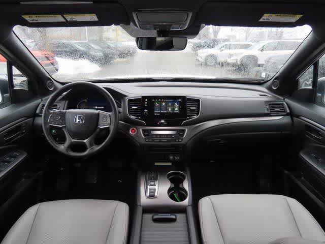 Thumbnail: 2023 Honda Passport - 17