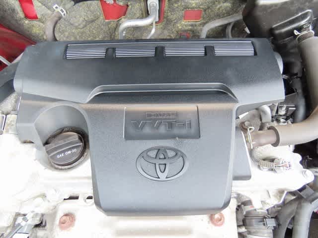 Thumbnail: 2018 Toyota RAV4 - 11