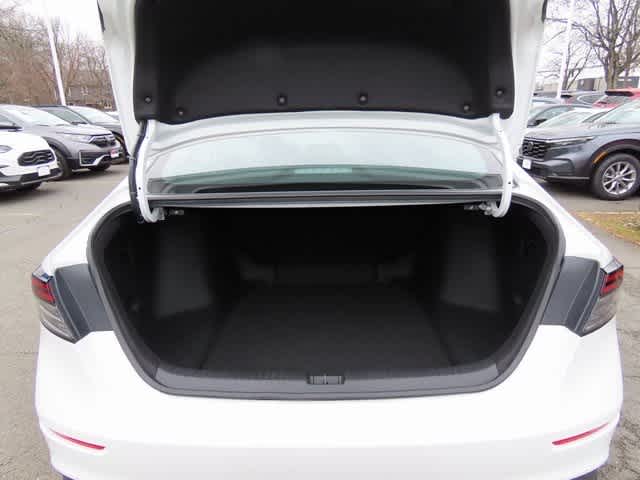 Thumbnail: 2025 Honda Accord - 10