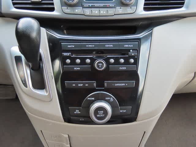 Thumbnail: 2012 Honda Odyssey - 22