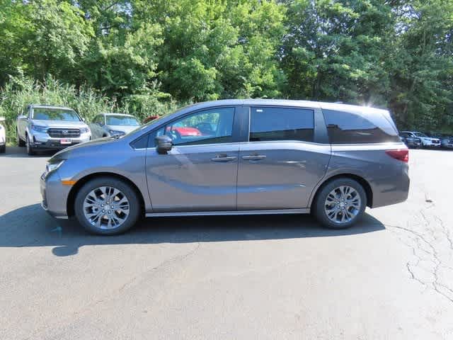 2025 Honda Odyssey Touring 3