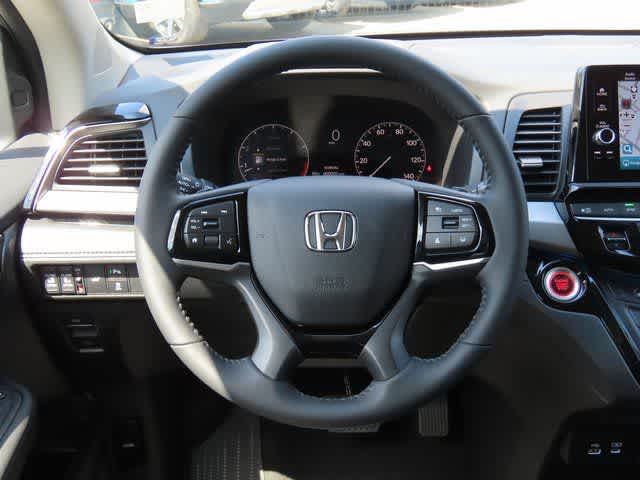 Thumbnail: 2026 Honda Odyssey - 21