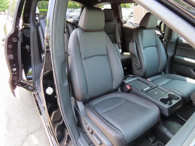 2025 Honda Odyssey Sport 18