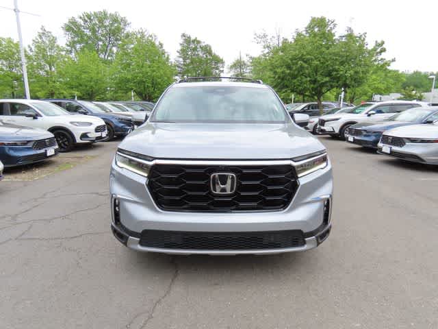 Thumbnail: 2023 Honda Pilot - 6