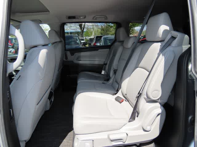 Thumbnail: 2023 Honda Odyssey - 12