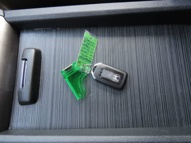 Thumbnail: 2019 Honda Pilot - 29