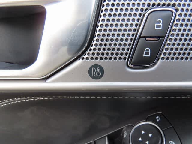 Thumbnail: 2022 Ford Explorer - 19