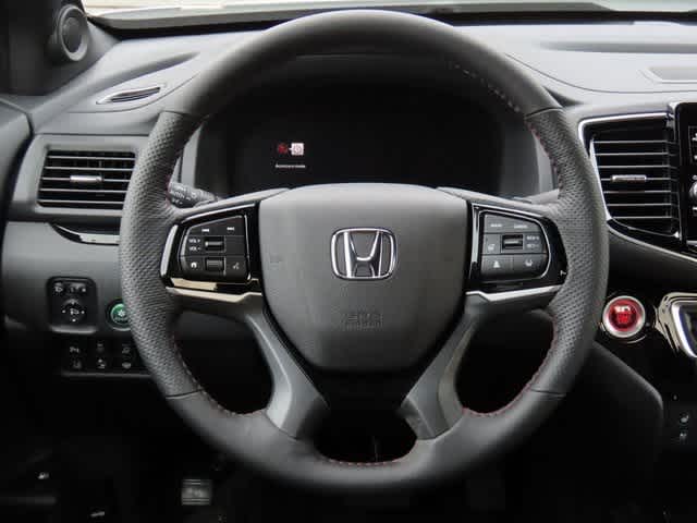2025 Honda Ridgeline Black Edition 17