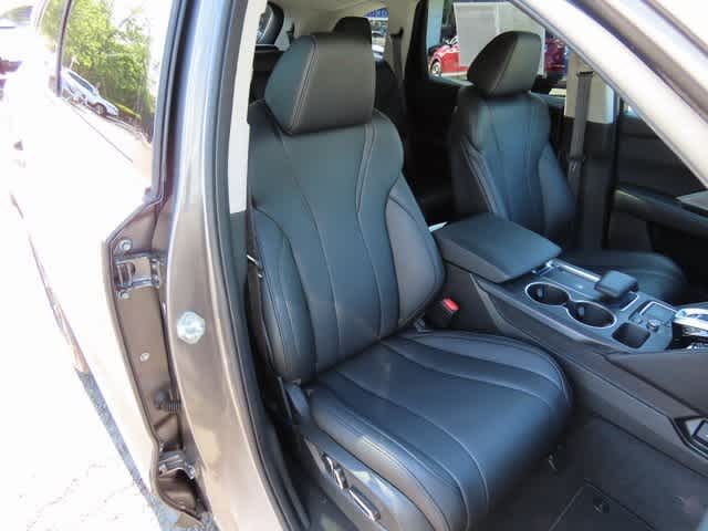 Thumbnail: 2023 Acura MDX - 17