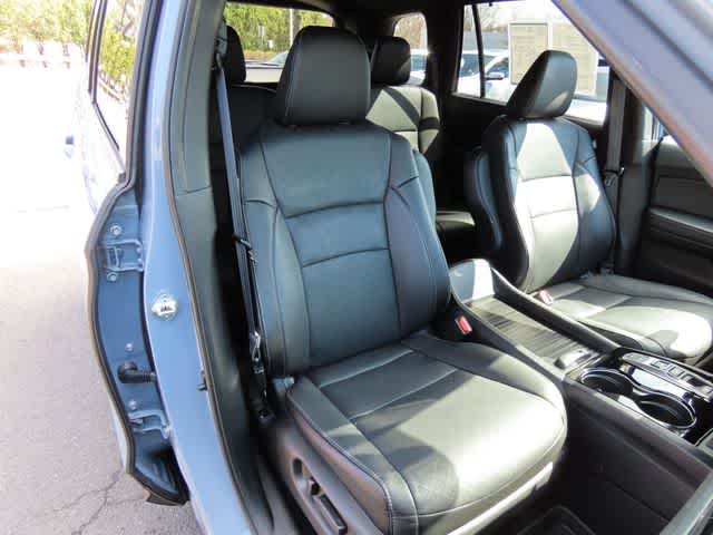 Thumbnail: 2023 Honda Passport - 16