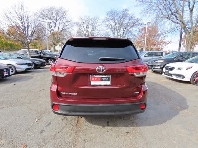 Thumbnail: 2019 Toyota Highlander - 5