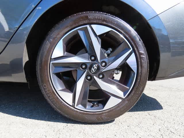 Thumbnail: 2023 Hyundai Elantra - 8