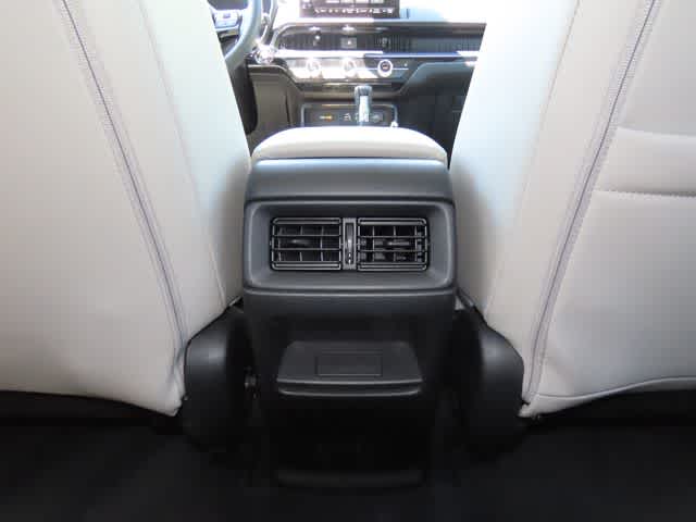 Thumbnail: 2023 Honda CR-V - 23