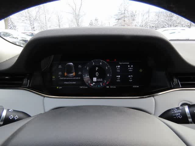 Thumbnail: 2024 Land Rover Range Rover Evoque - 29