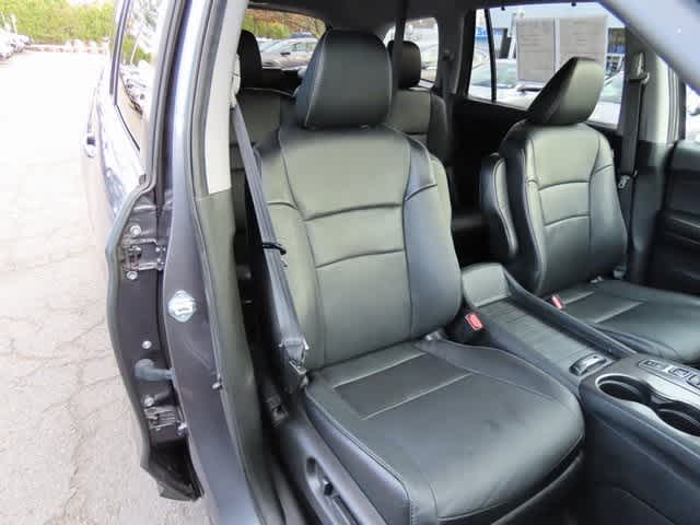 Thumbnail: 2021 Honda Pilot - 18